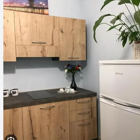 In & Out Διαμέρισμα